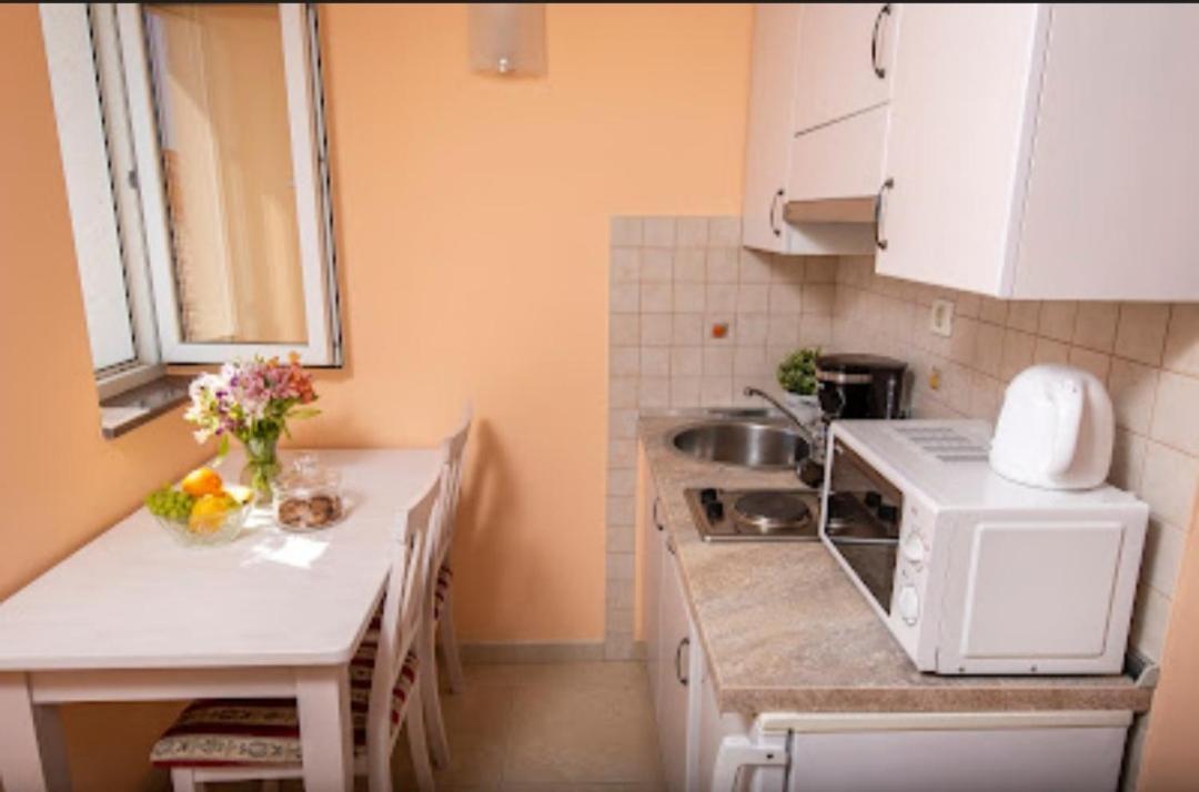 Apartmani Dubrava Podstrana Extérieur photo